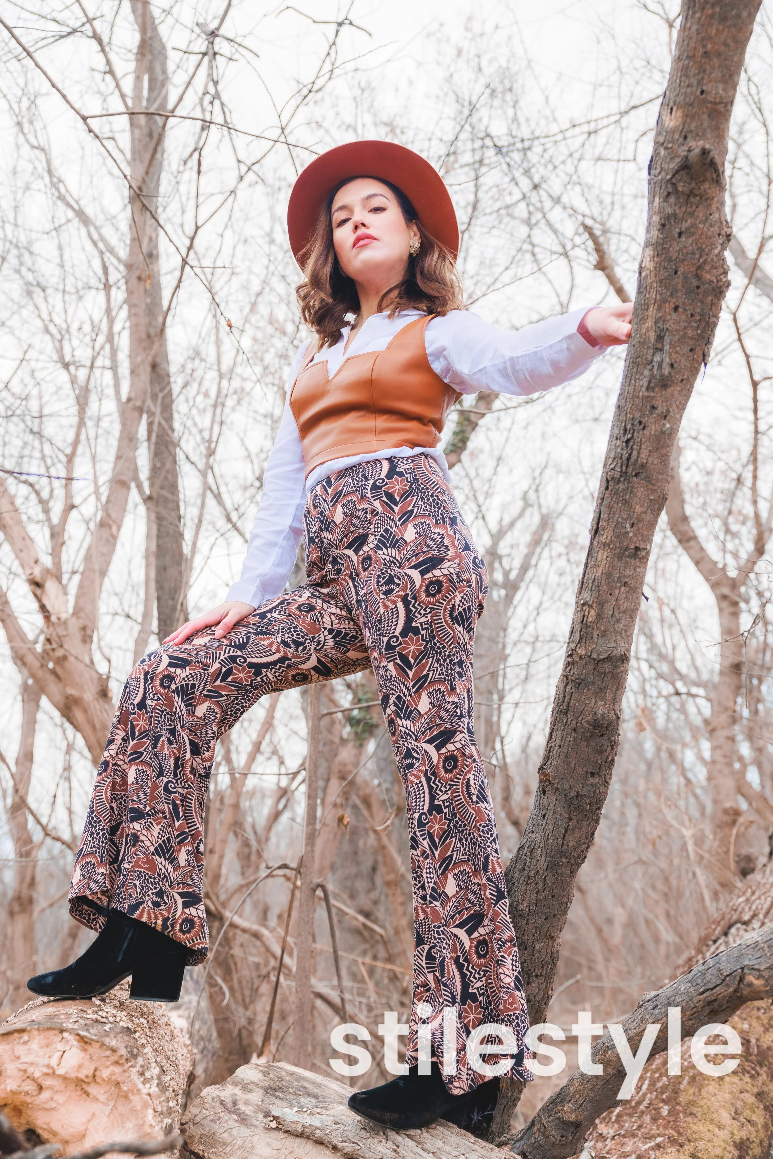 liz promo-11.jpg