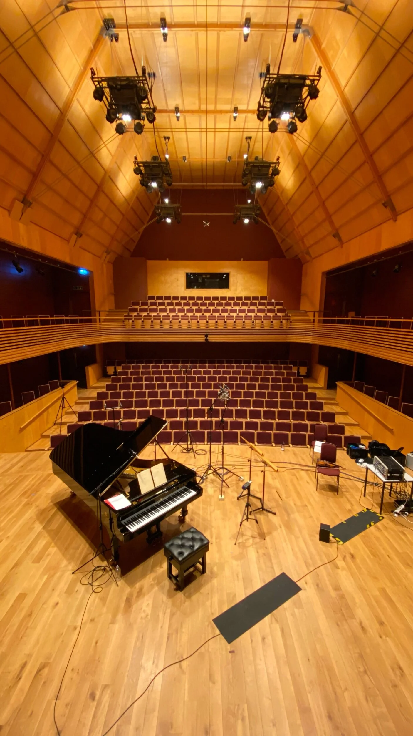 初アルバム、レコーディング開始！