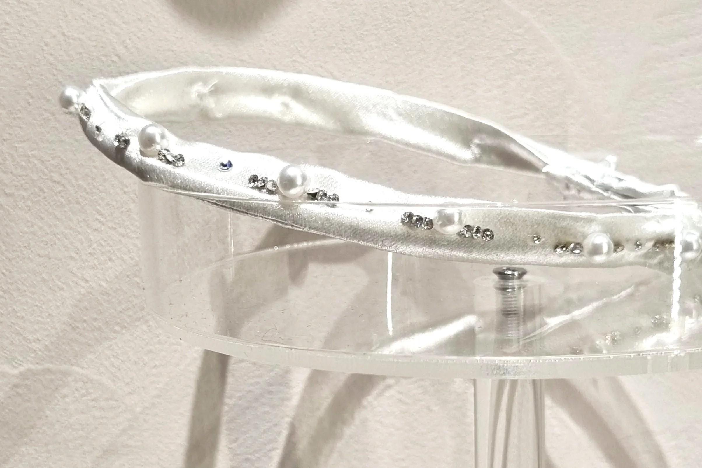 white hair accessory fashion headband how to wear headbands white headband white sweatband for hair white satin headband white head bands.jpg