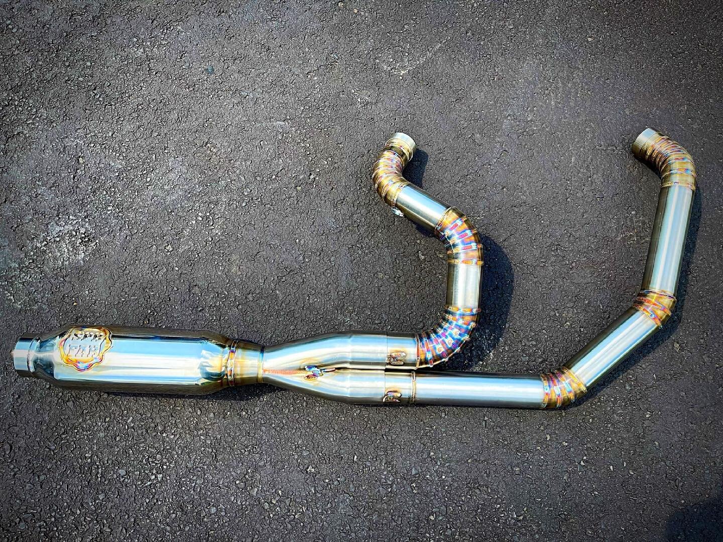 🔥 World first Dyna pie cut exhaust 🔥 
Thanks @bradeagles for the support 🙏
.

#turboharley #harleydavidson #harleydavidsonmotorcycle #harleydavidsonmotorcycles #harleydavidsonaddicts #performanceharley #performancebagger #performancebaggers #124m8