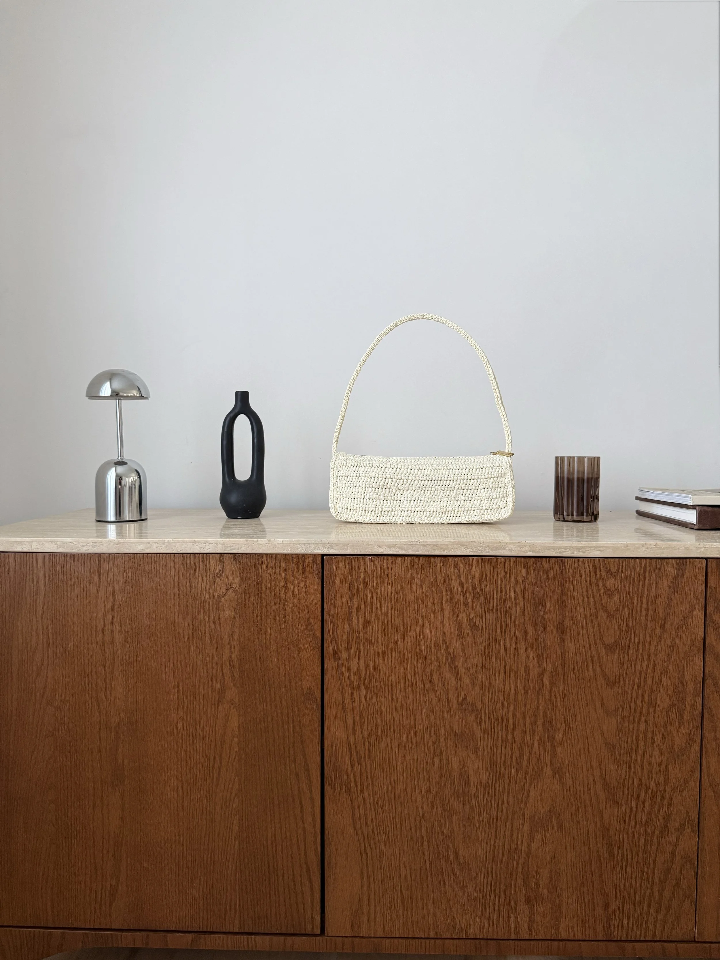 LEON SHOULDER BAG IN IVORY (KNIT-TO-ORDER)