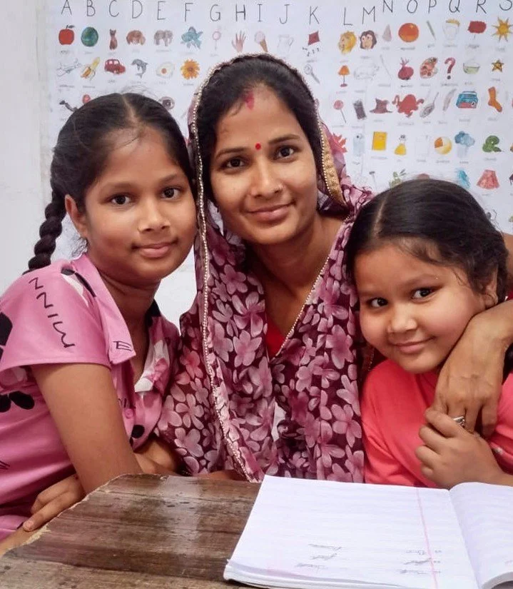 A mother&rsquo;s love can change everything 💐

Pooja was married at 16 and couldn&rsquo;t finish school. Today, she&rsquo;s building a new future at a Sambhali Empowerment Center&mdash;not just for herself, but for her daughters, Kuhu and Twisha, wh