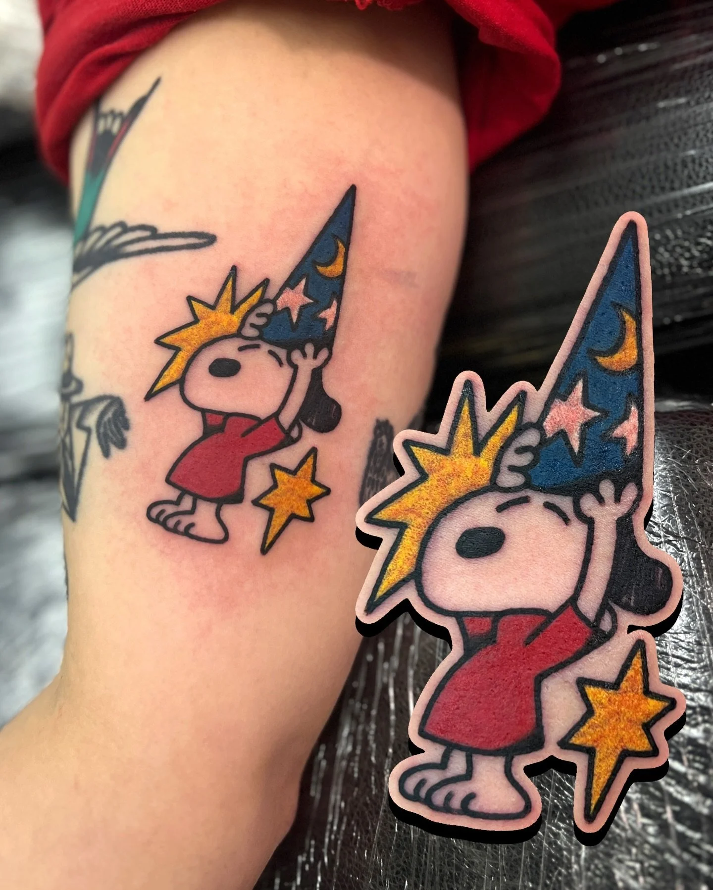 magic snoop and cowboy scene made during my time in @greetingstattoo last week 🌟 thanks glasgow its always fun!! swipe to see my uniform for the journey home (available @loverat.store ) and more flash 🪄 

i work in BRIGHTON @goodcompany.tattoo and 