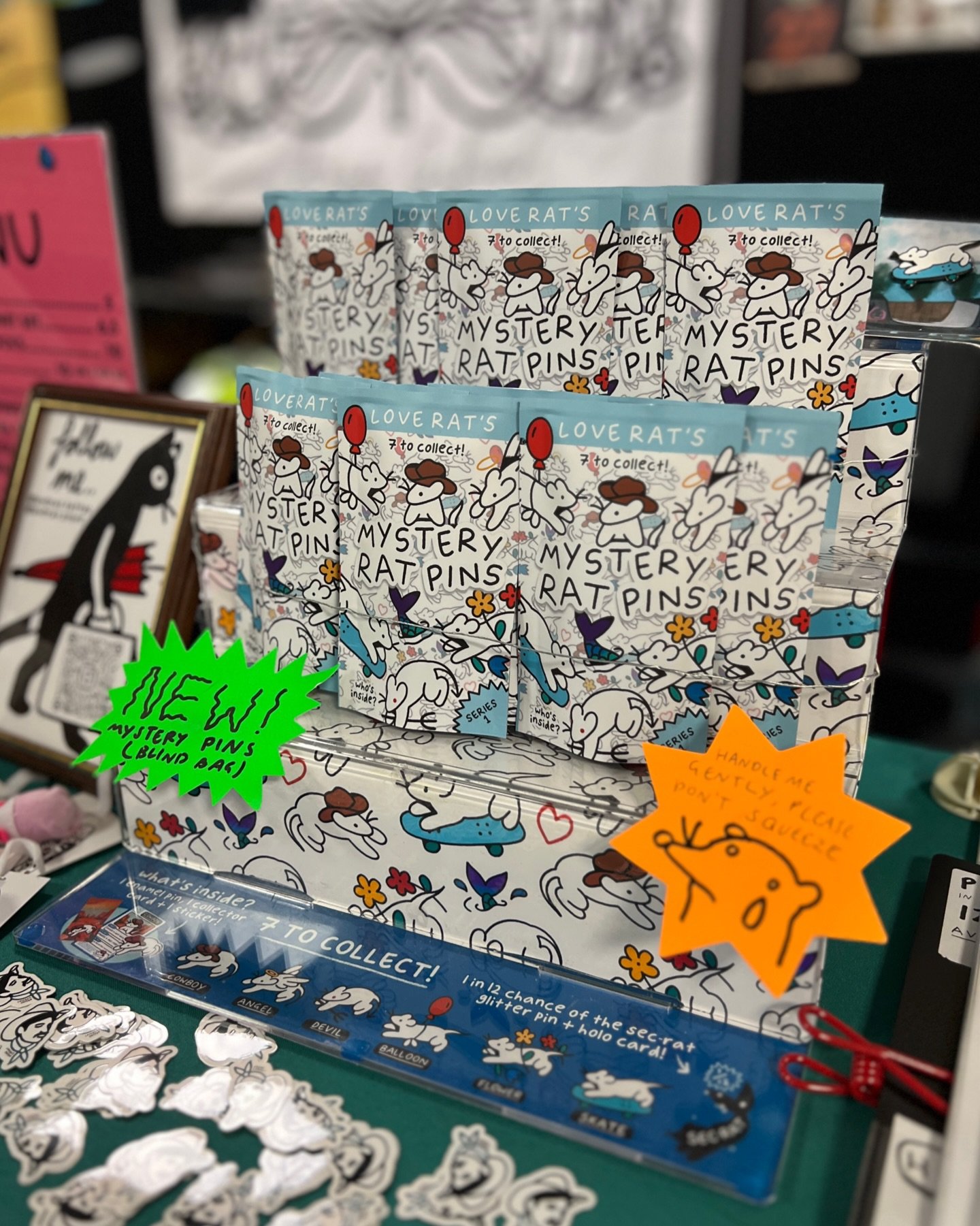 had a wonderful time at @brightontattoocon selling comfy clothes and cool things 🐀 &hearts;️ always extra special doing in person events, how cool would it be to have a real life LOVE RAT shop one day??