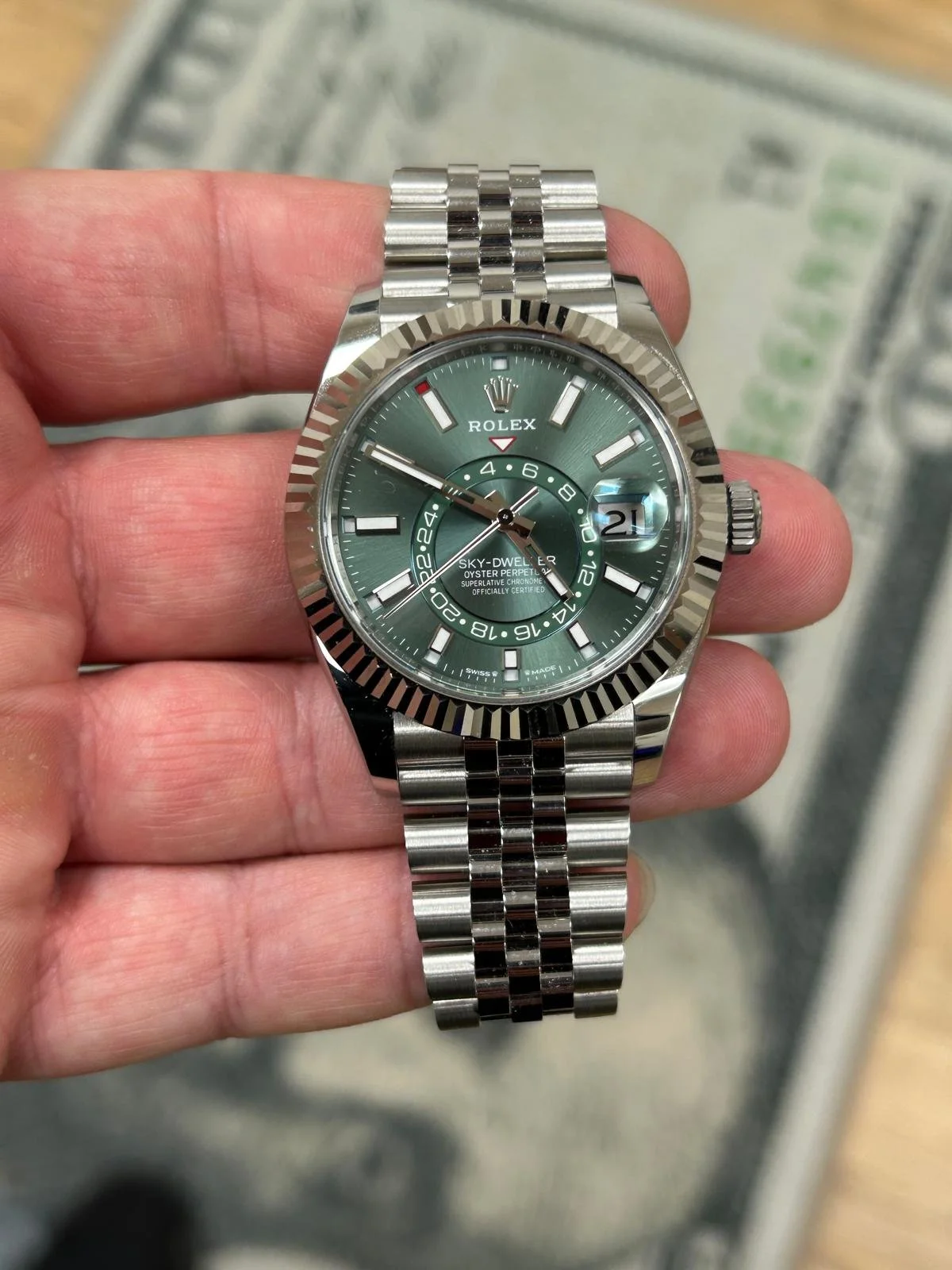 WhatsApp Image 2025-11-21 at 2.11.53 PM (4).jpeg