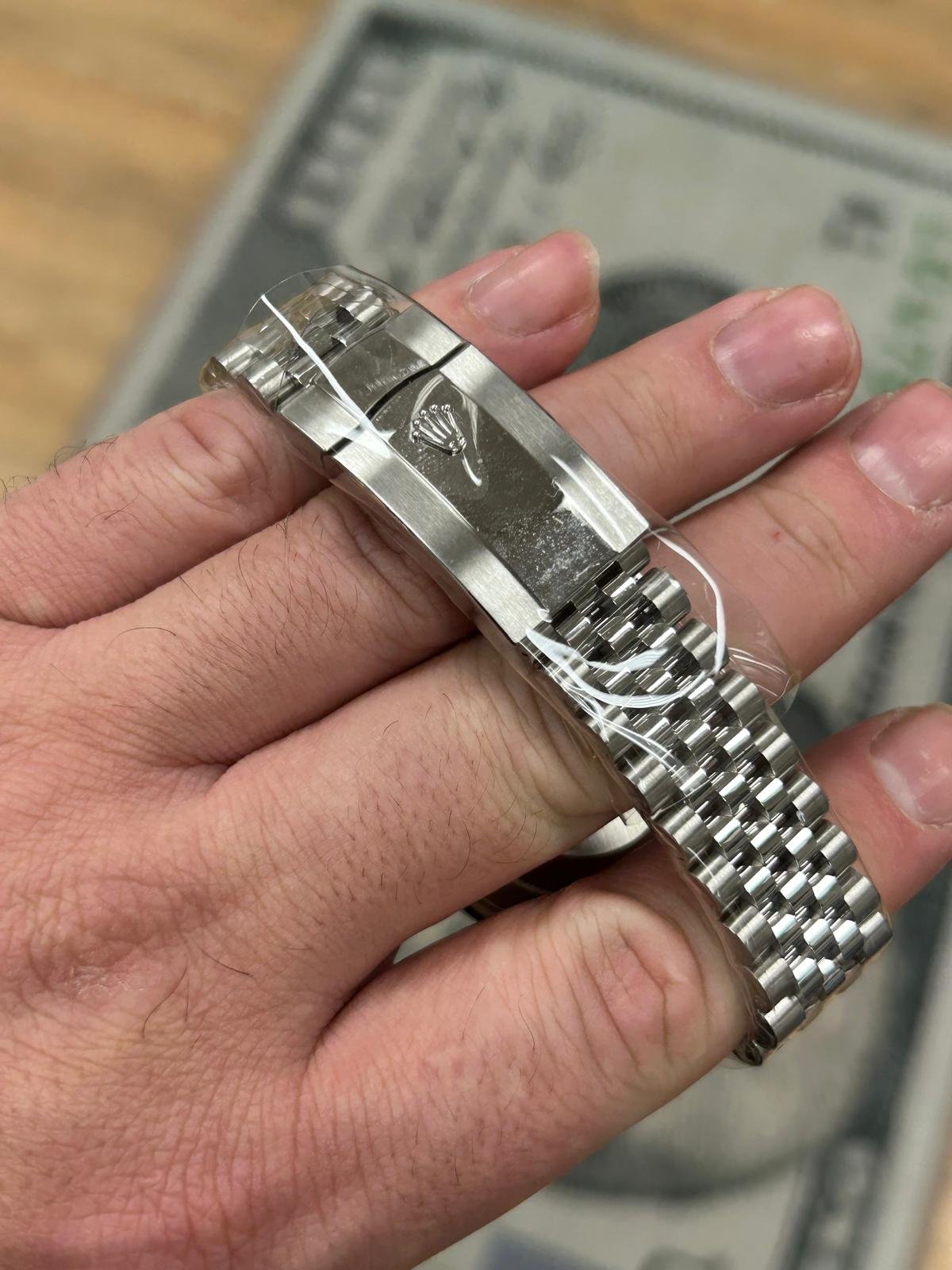 WhatsApp Image 2025-12-18 at 12.48.14 PM (14).jpeg (Copy)