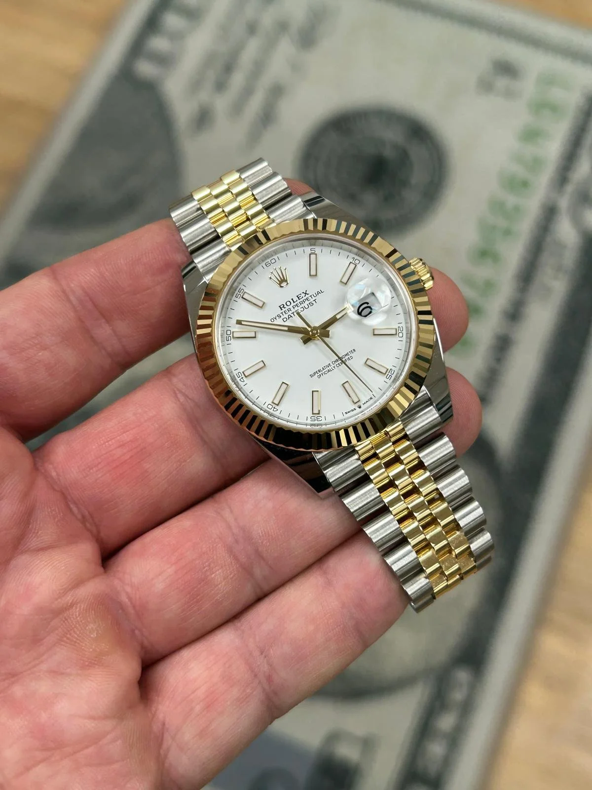 WhatsApp Image 2025-11-06 at 15.33.09_c052c51e.jpg