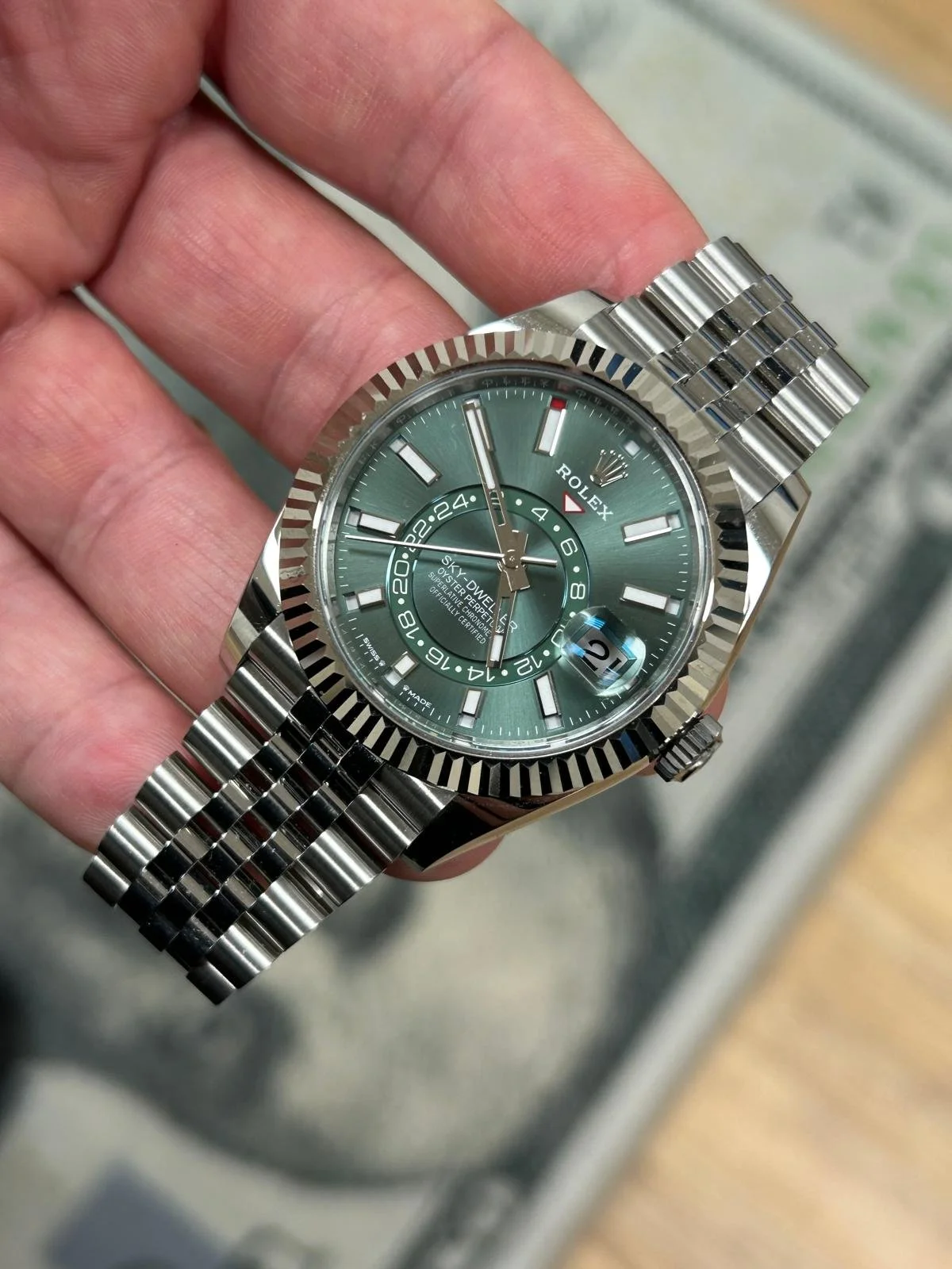 WhatsApp Image 2025-11-21 at 2.11.53 PM (5).jpeg