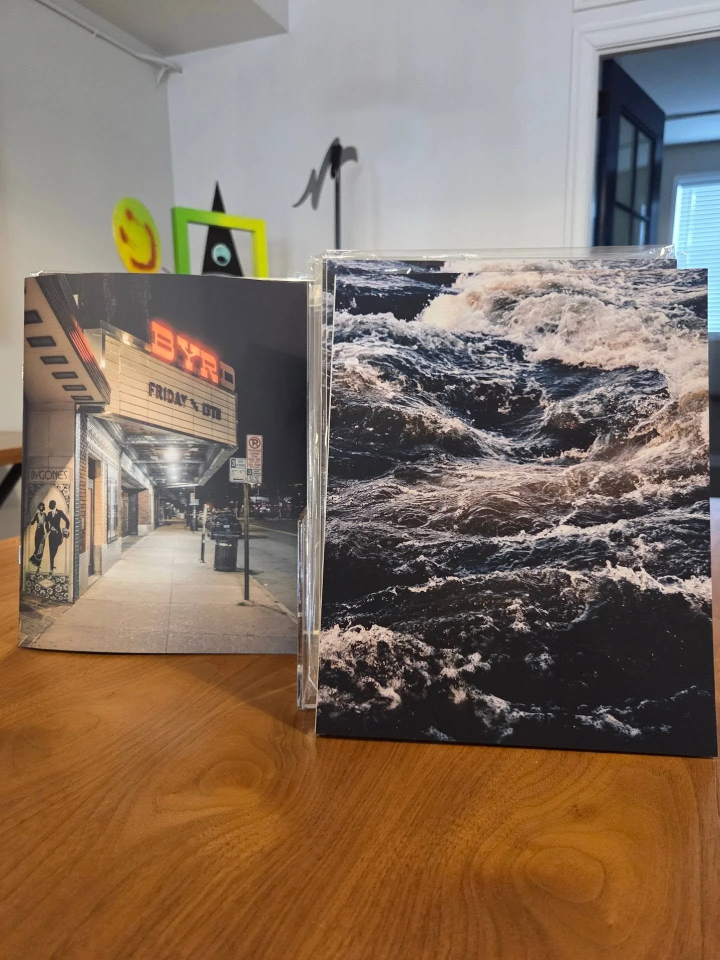 Tomorrow (12/20) 1-4, the gallery space at 1531 W. Main will be open with some killer artists selling prints and other work. You can also check out the photographs from my solo exhibition and grab a copy of Over River City Streets and Belle On The Ja