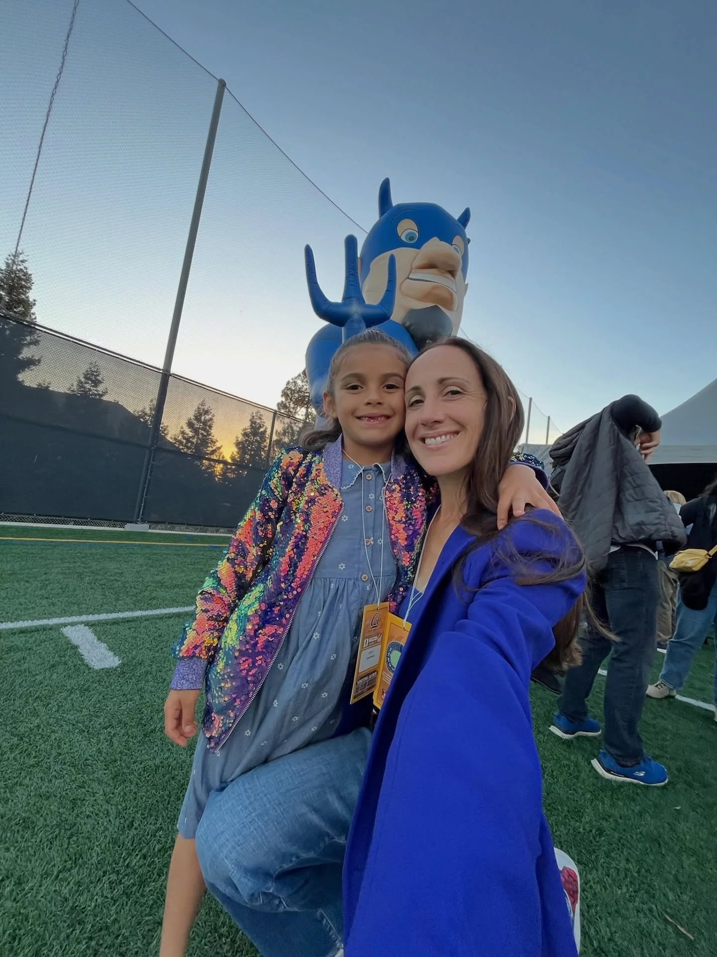 A weekend full of family, friends, and football 🏈💙💛