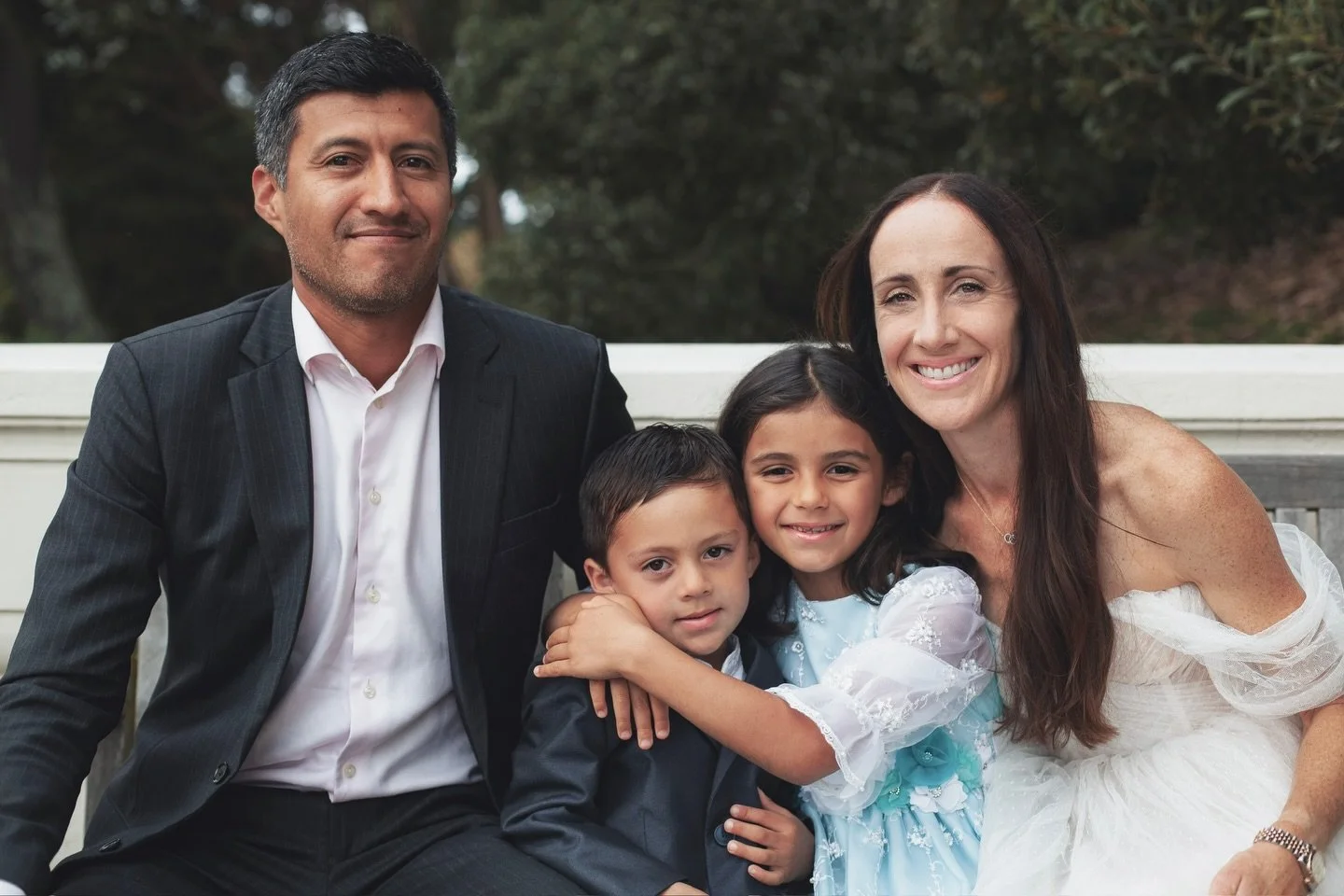 Merry Christmas to you all!🎄🎁 

Family photos with Elizabeth Ford @sherunsnguns ! 🥹🥰capturing this chapter, one year at a time!