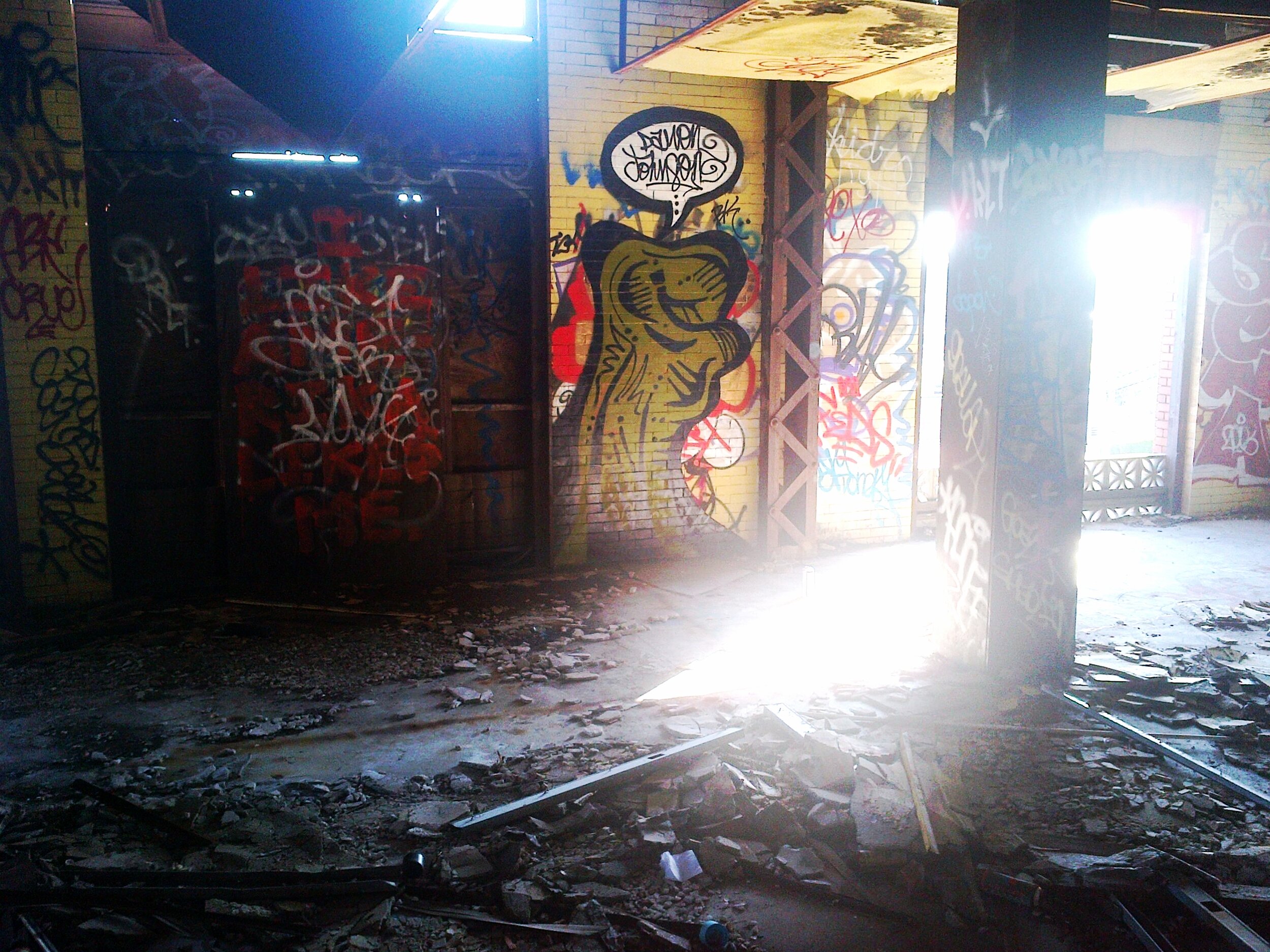 Avacado side fist distance.jpg