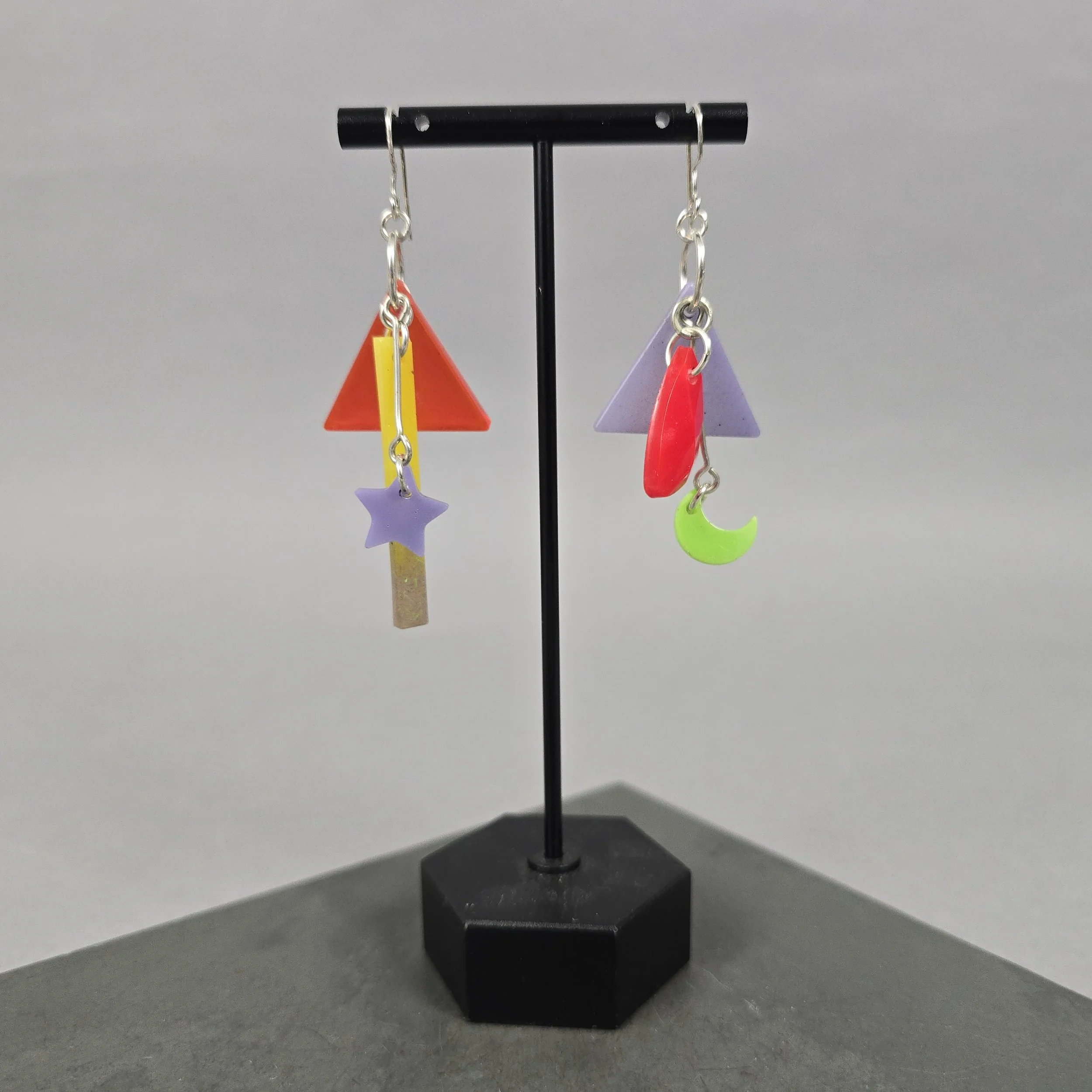 Resin-earrings-bright-shapes-silver.jpg