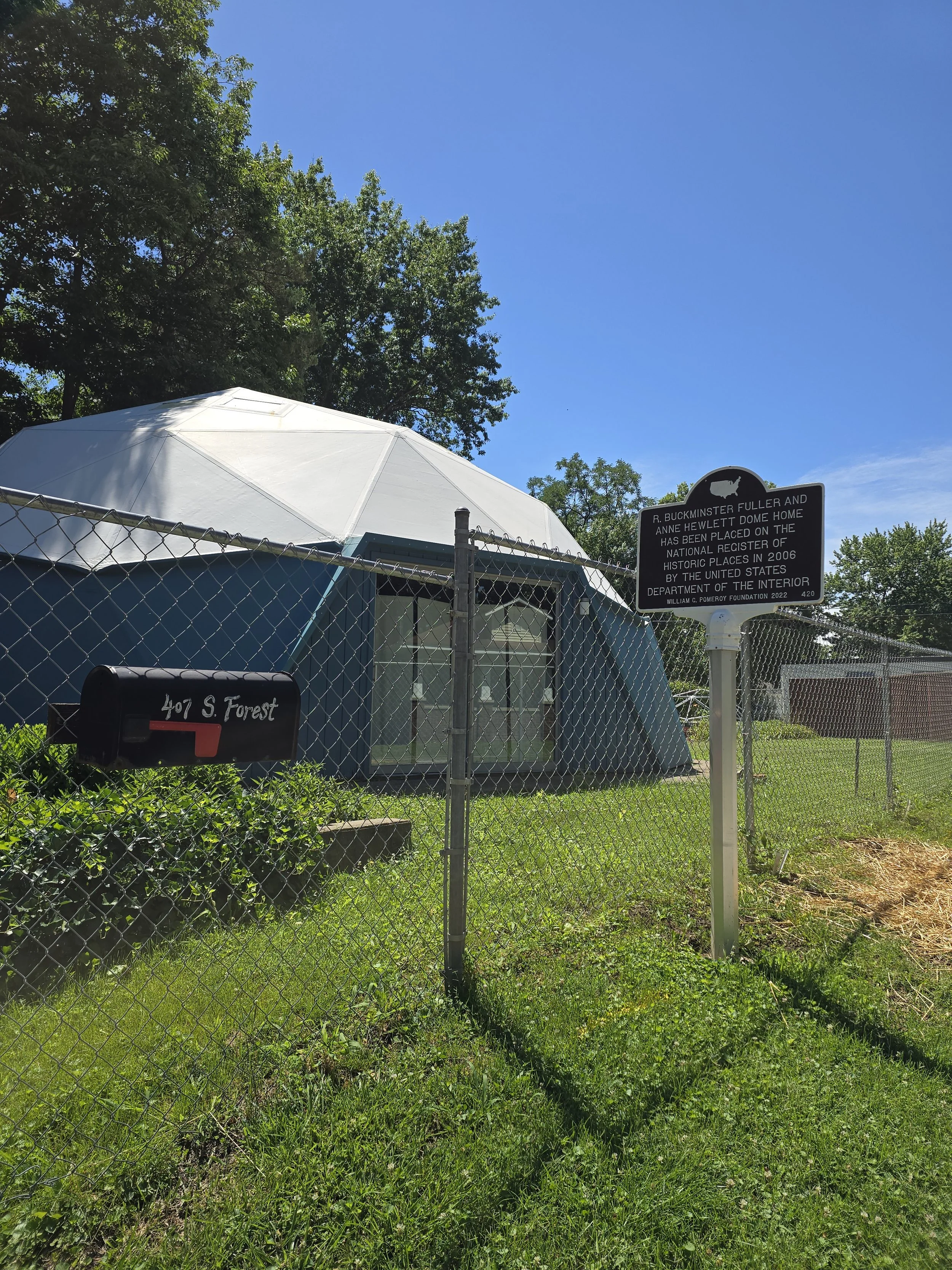 Historical marker and original mailbox.