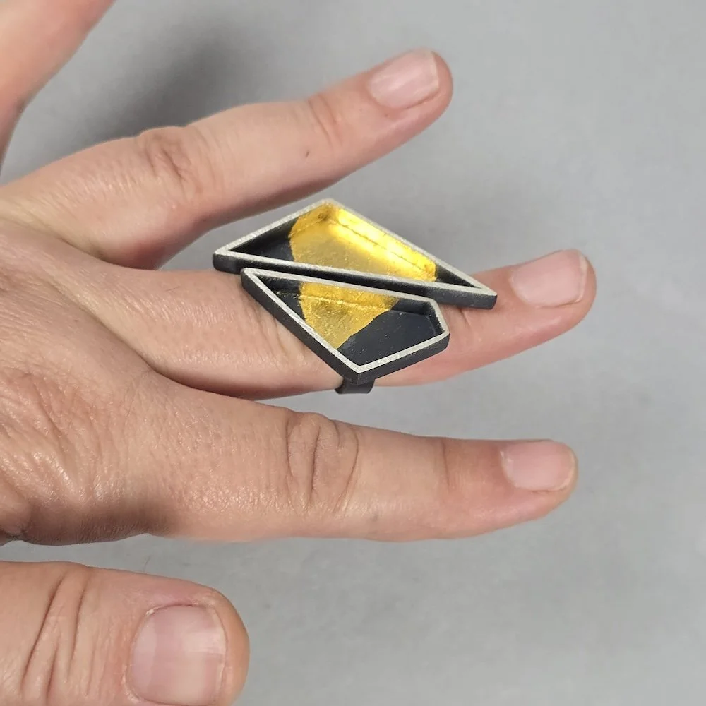 mismatched-two-tone-ring-sun-beam-hand2.jpg