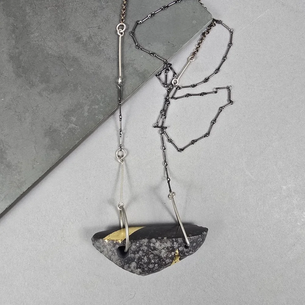long-pebble-necklace-no27-3.jpg