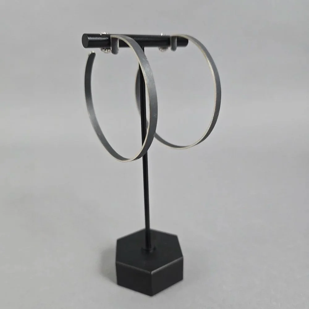 Ginormous-imperfectly-Round-Hoops-oxi-stand.jpg