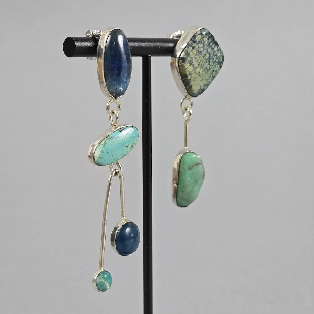 drop-earring-turquoise-kyanite-2.jpg