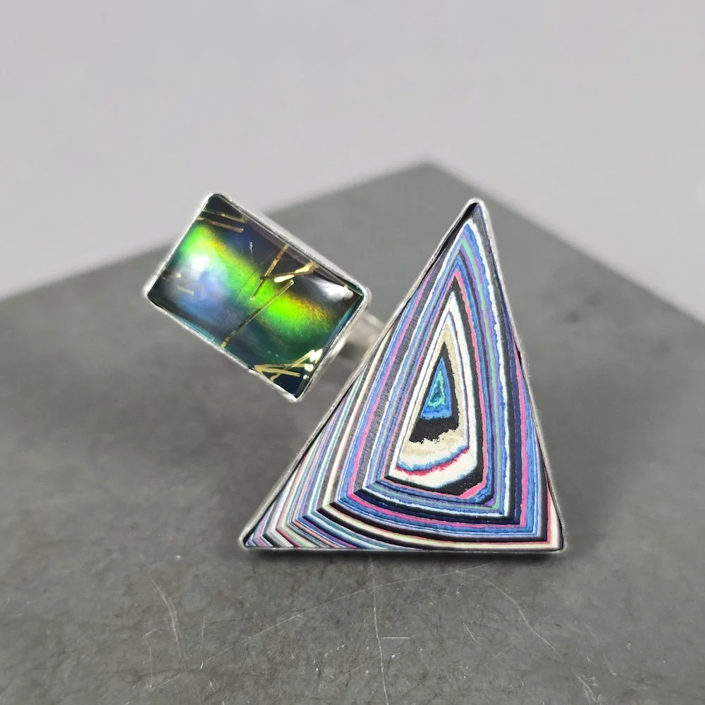 wraparound-ring-highway-sign-paint-aurora-opal-doublet-green.jpg