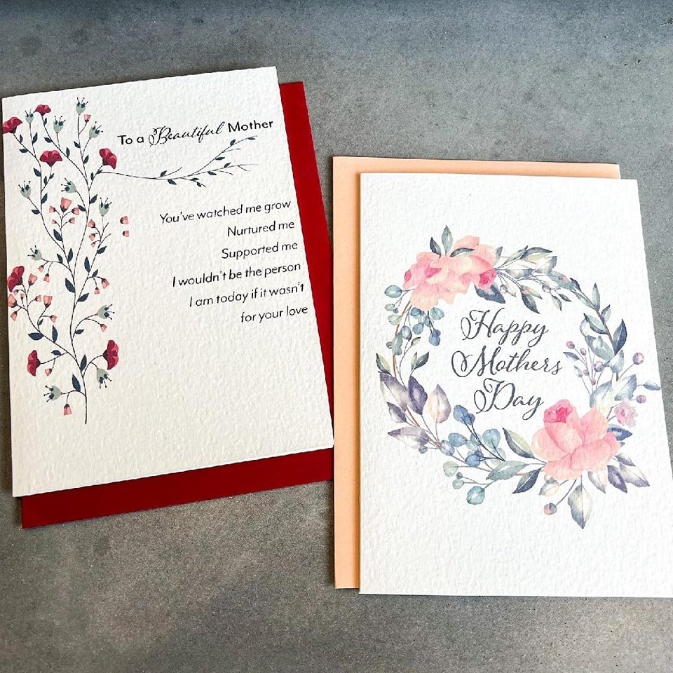 Let your mama know how much you care this year with a heartfelt(and beautiful) card from im.press.ed and Lost Art Design &amp; Print!! 

#stationery #papergoods #printproducts #cardsandinvitations #customprints #peoriail #femaleownedbusiness #mothers
