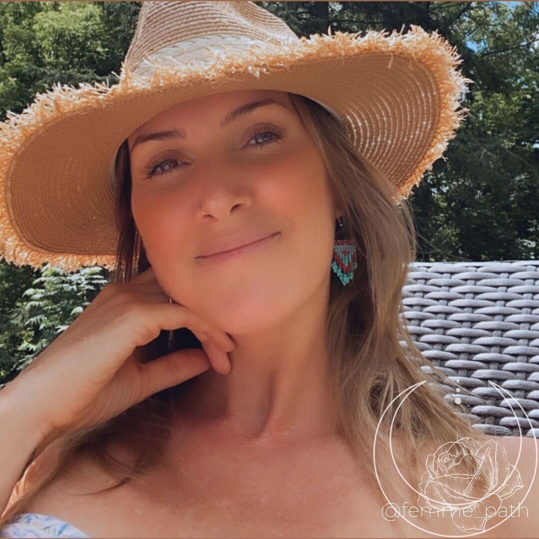 ☀️Happy Summer Solstice (or Litha for my witches out there) ☀️⁣
⁣
We&rsquo;re already in the Solstice Portal which began when the sun moved into Cancer on June 20th and continues until the 23rd. 
⁣
The Sun seemingly stands still during this time of y