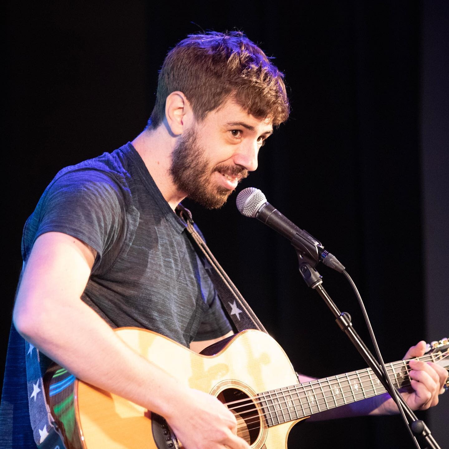 Fake Birthday was too sexy&hellip; Still coming down from the high of this show. Many thanks to @littlefieldnyc for hosting us 🙌🏼 Next one is 8/17, so get your tickets NOW before that one sells out too 📸: @jtcanshoot 
.
.
.
#liveshow #livecomedy #