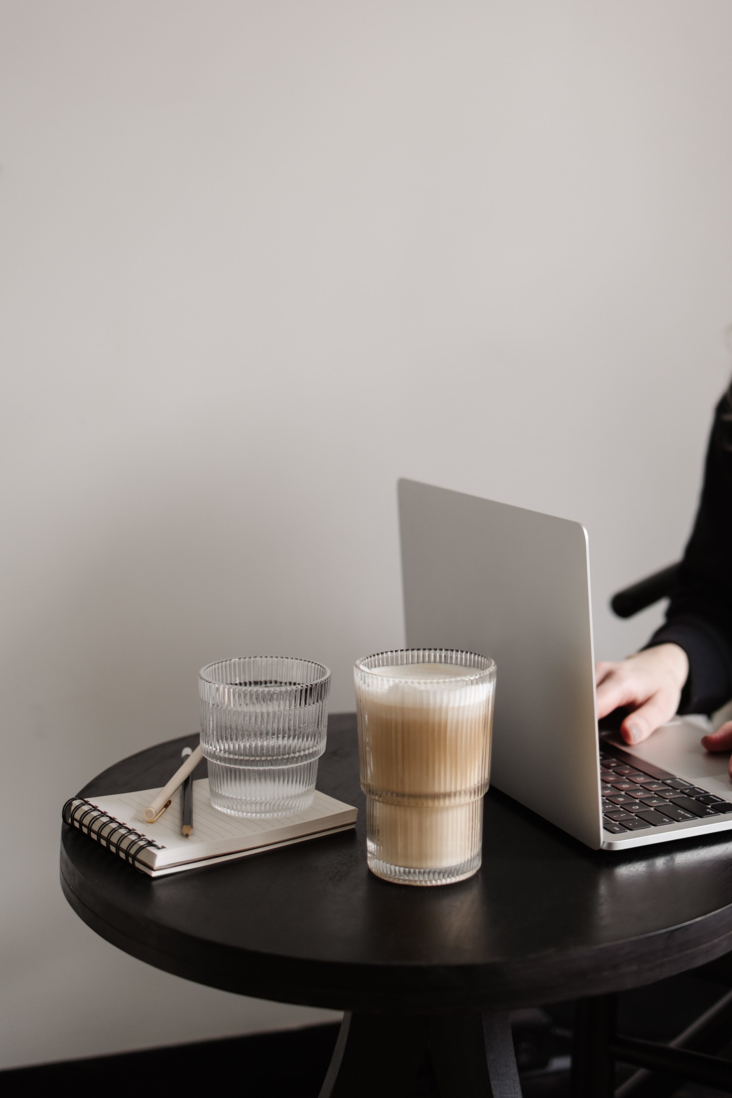 How Should Executive Assistant Performance Be Measured?