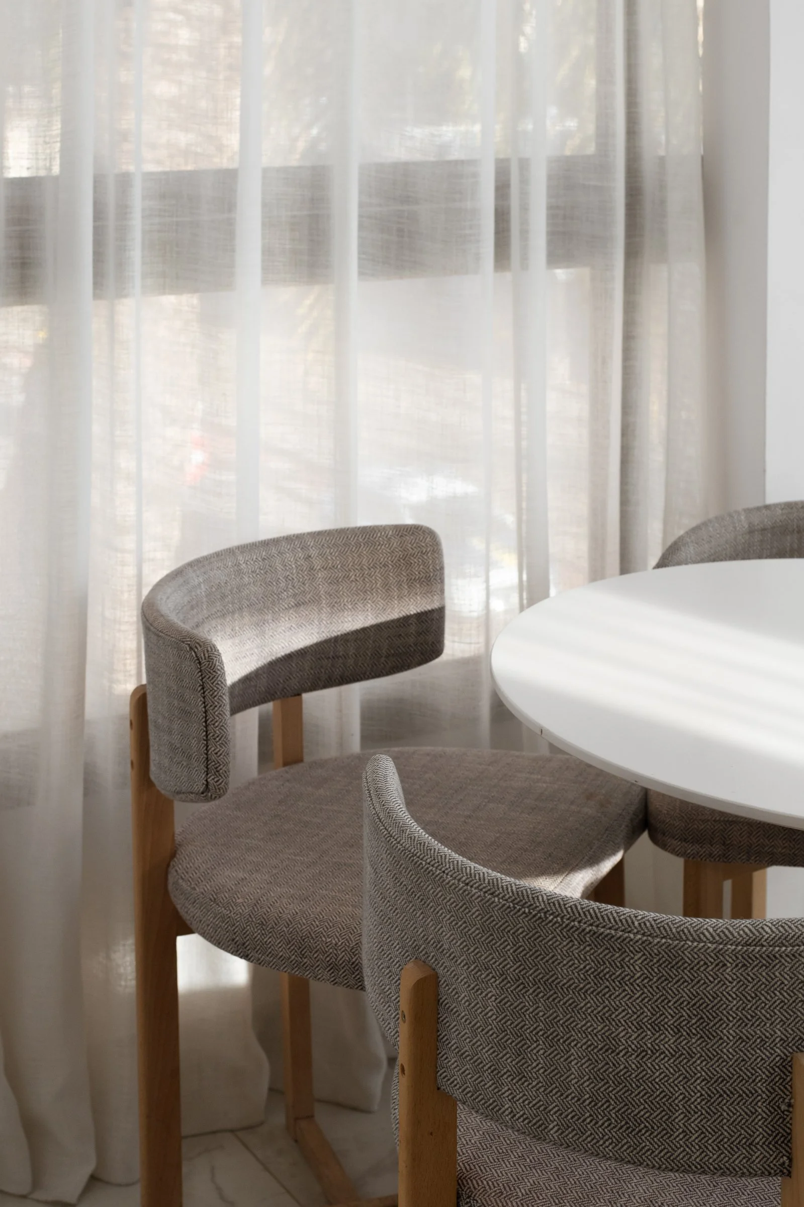 What Determines Your Performance Review Rating as an Executive Assistant