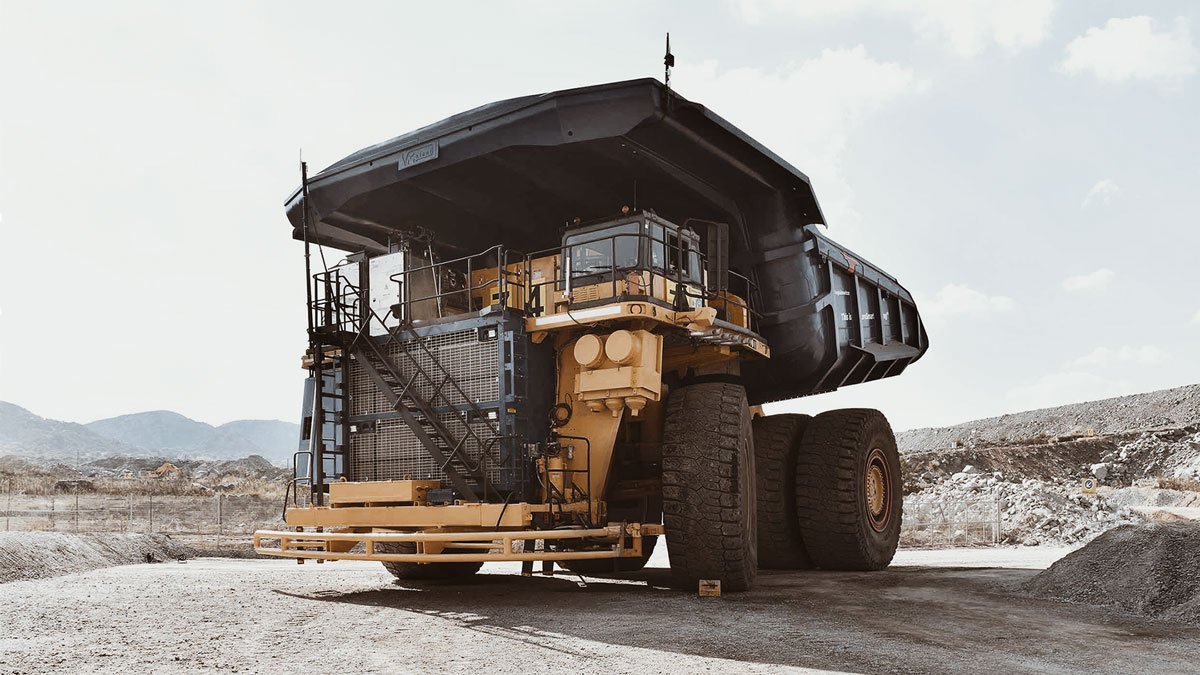 Mining truck hydrogen