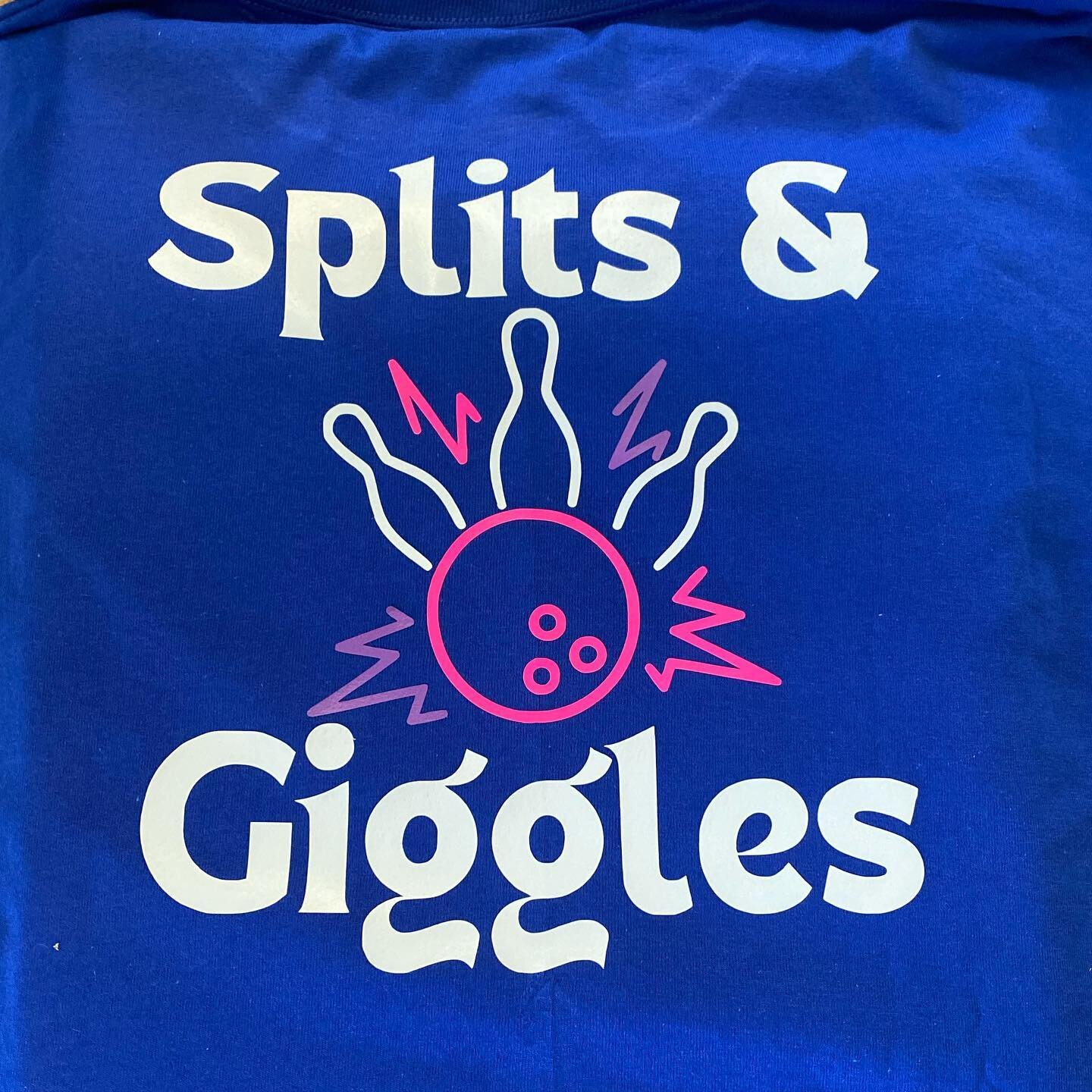 Made some custom design and printed shirts for a fun local bowling team! 🎳💕