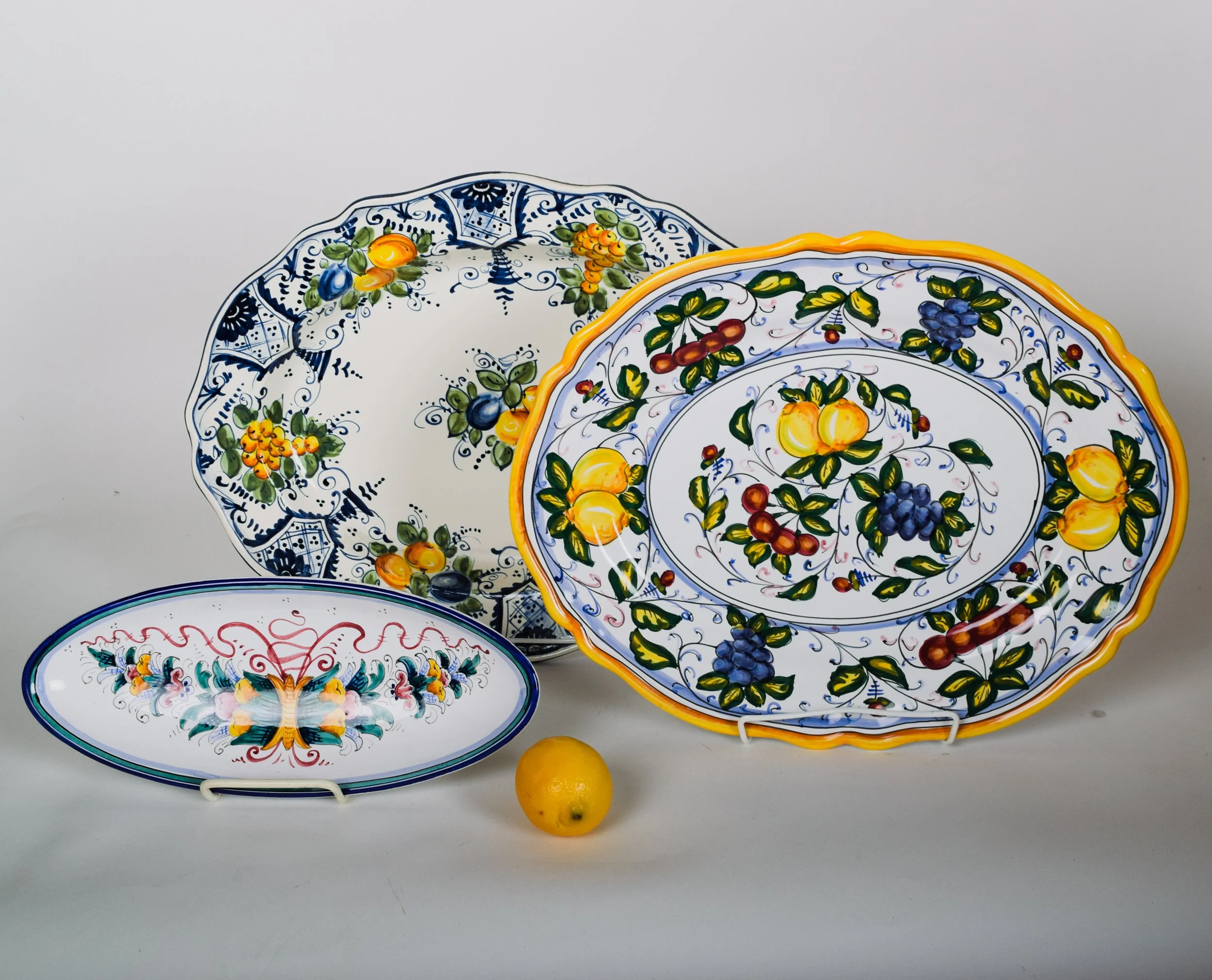 Oval_Majolica_Dishes_Fruits_1.jpg