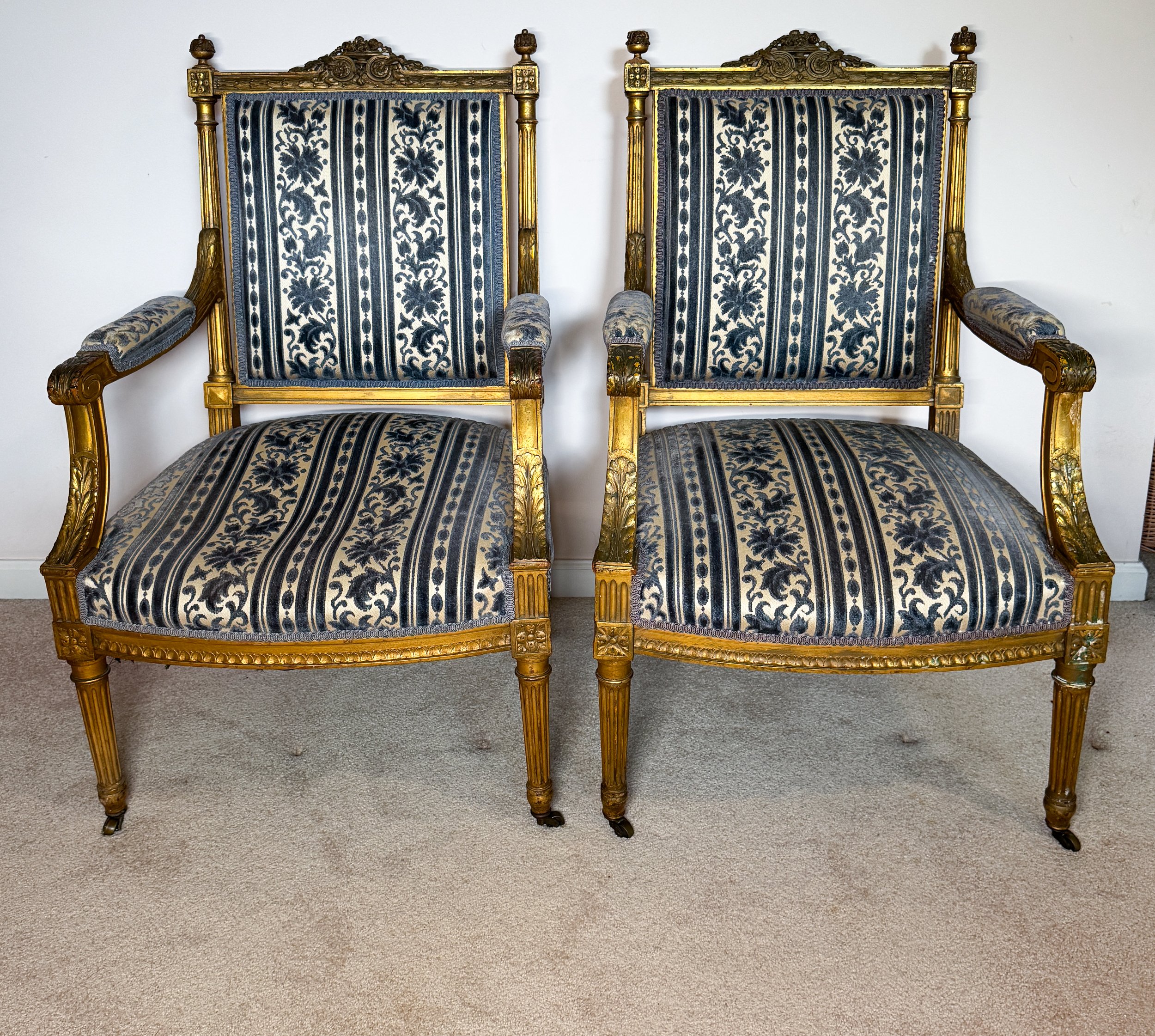 LouisXVI_Chairs_1.jpg