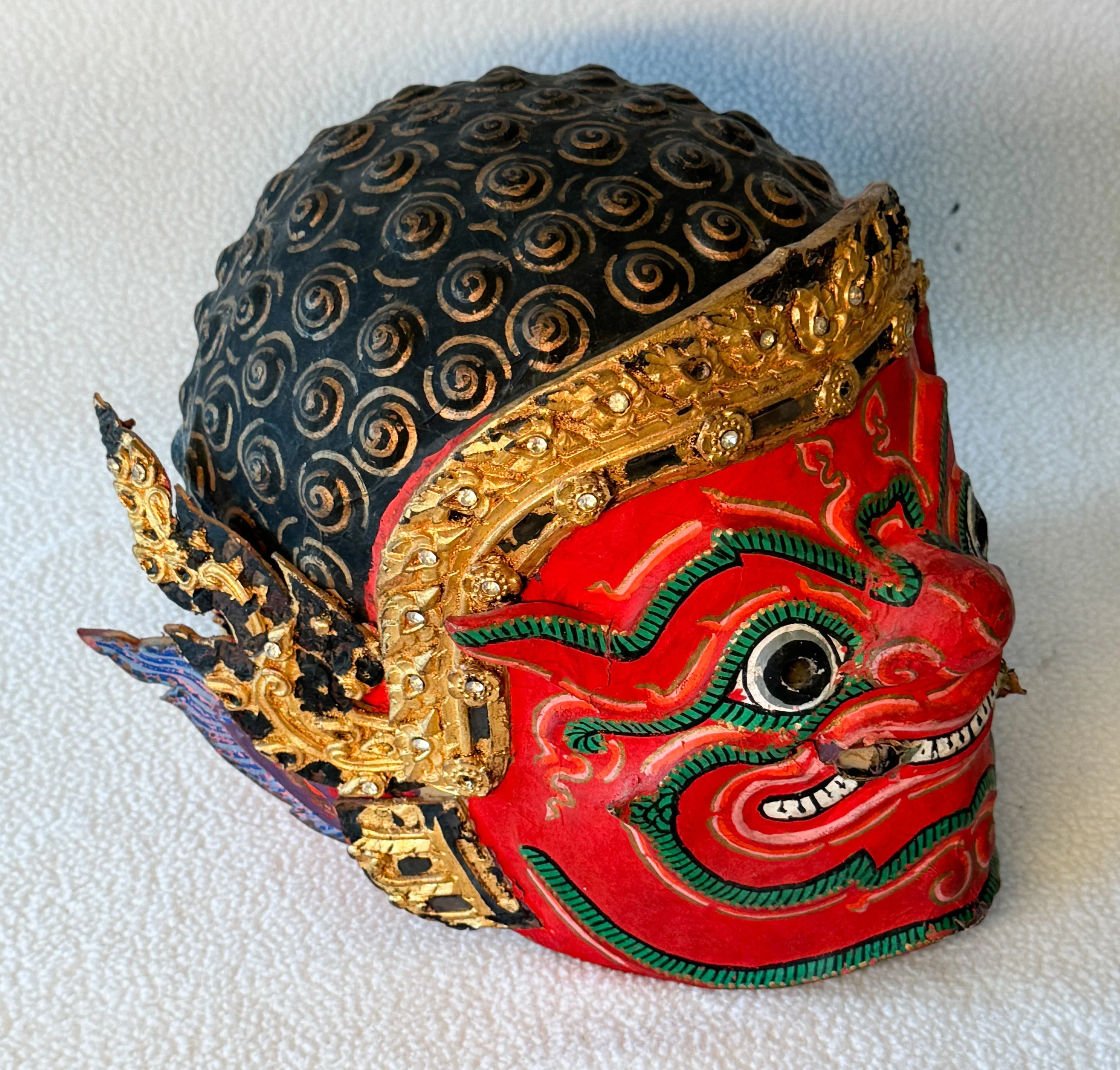 Thai_Festival_Mask_2.jpg