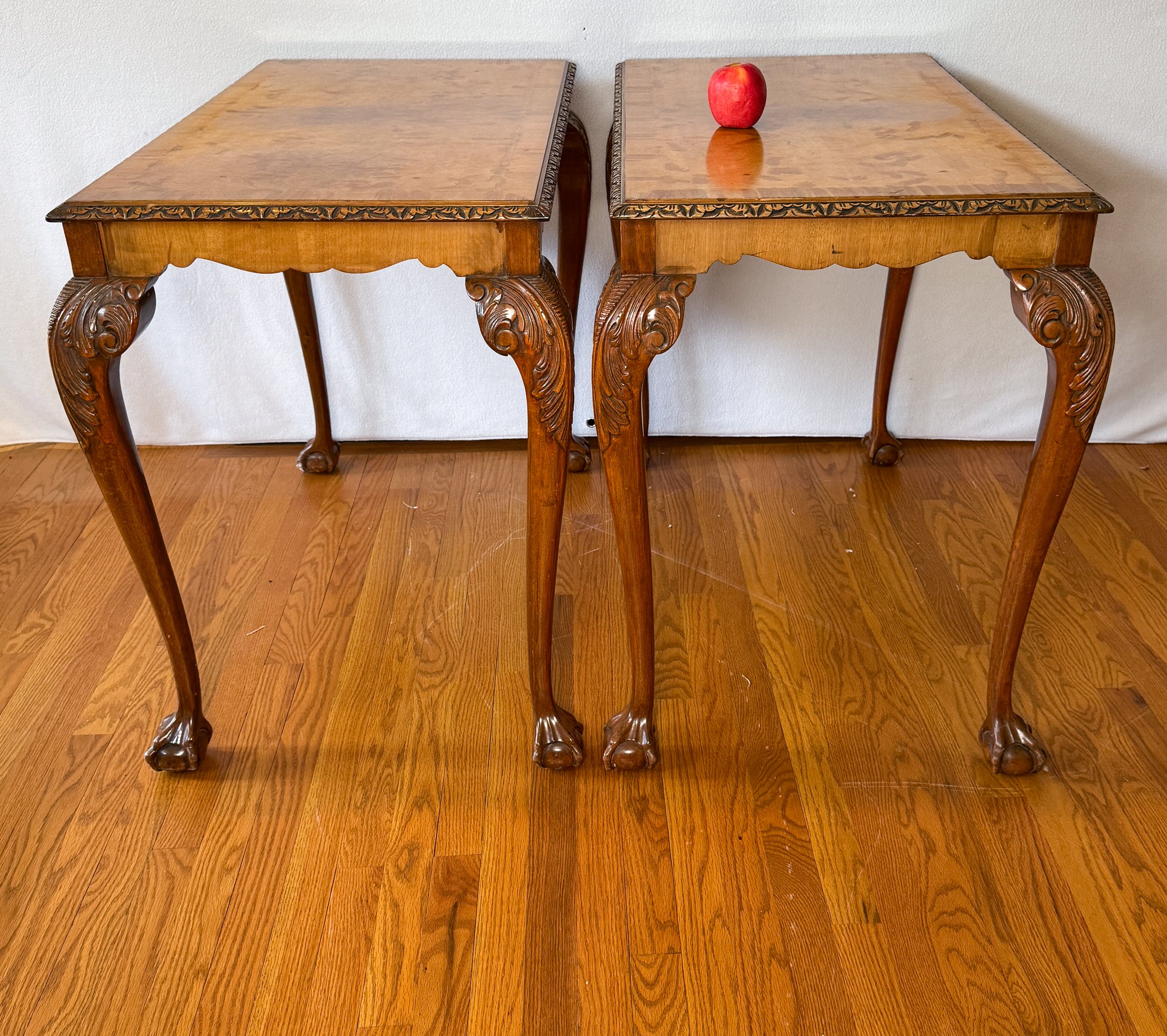 Antique_Consoles_1.jpg