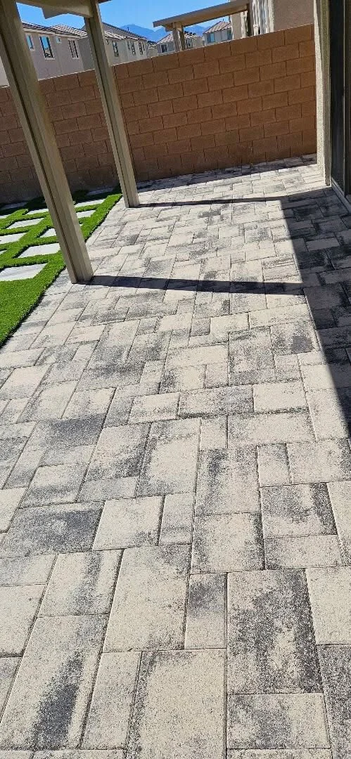 Silverton — Las Vegas Paver