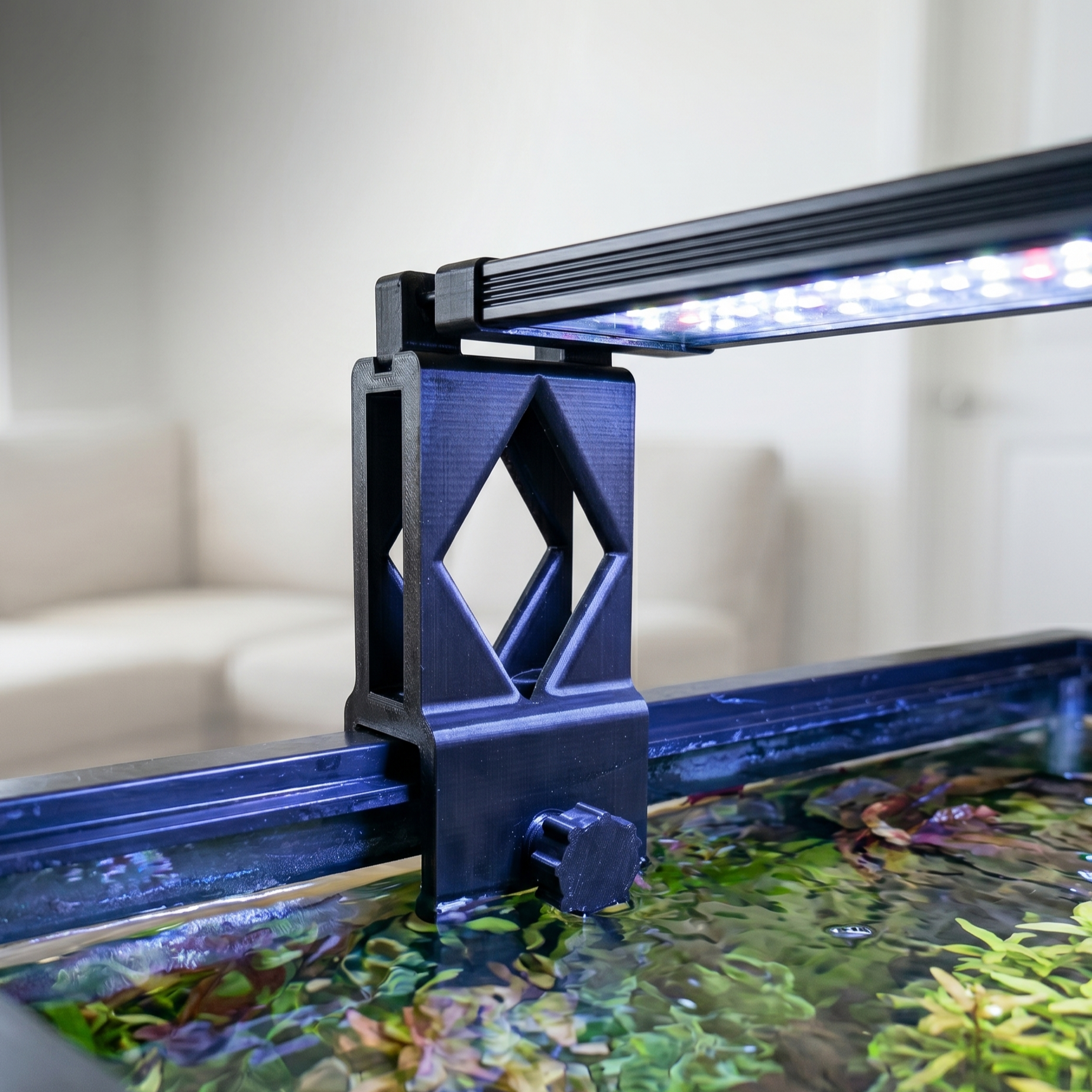 Universal Aquarium Light Risers – Improve Light Spread & Access (Set of 2) (Black)