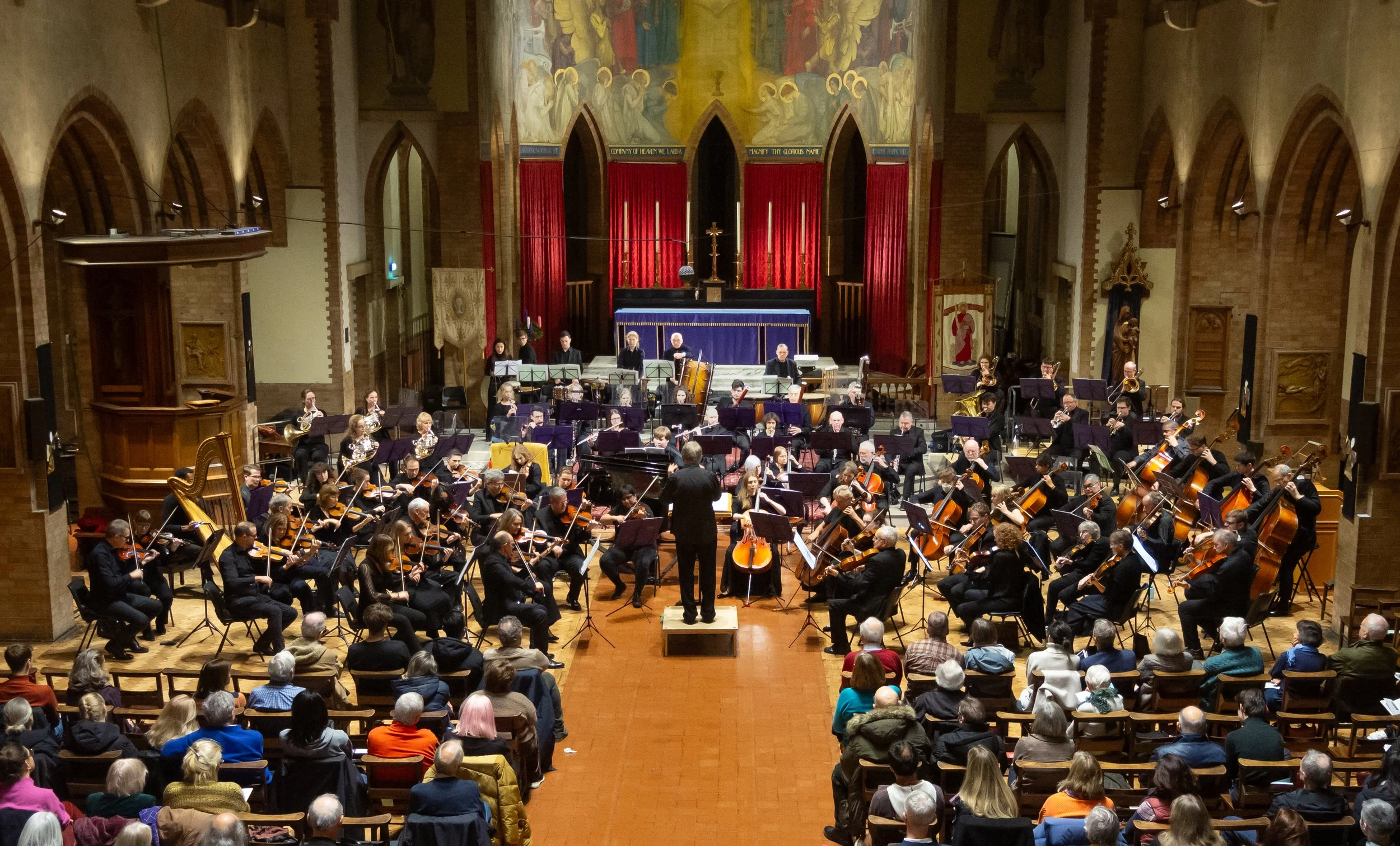 ESO brings the 29 November concert to a close with Prokofiev's Symphony No. 5 — sweeping, powerful, and triumphant.  Photo: Paul Robinson (Cello section).
