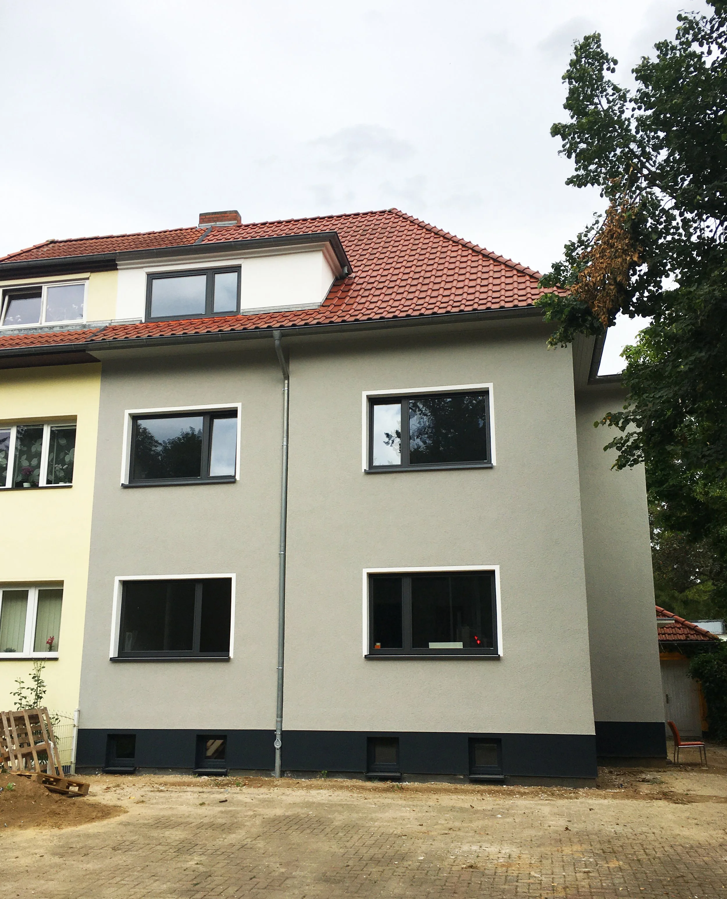 Ansicht neu vorne.jpg
