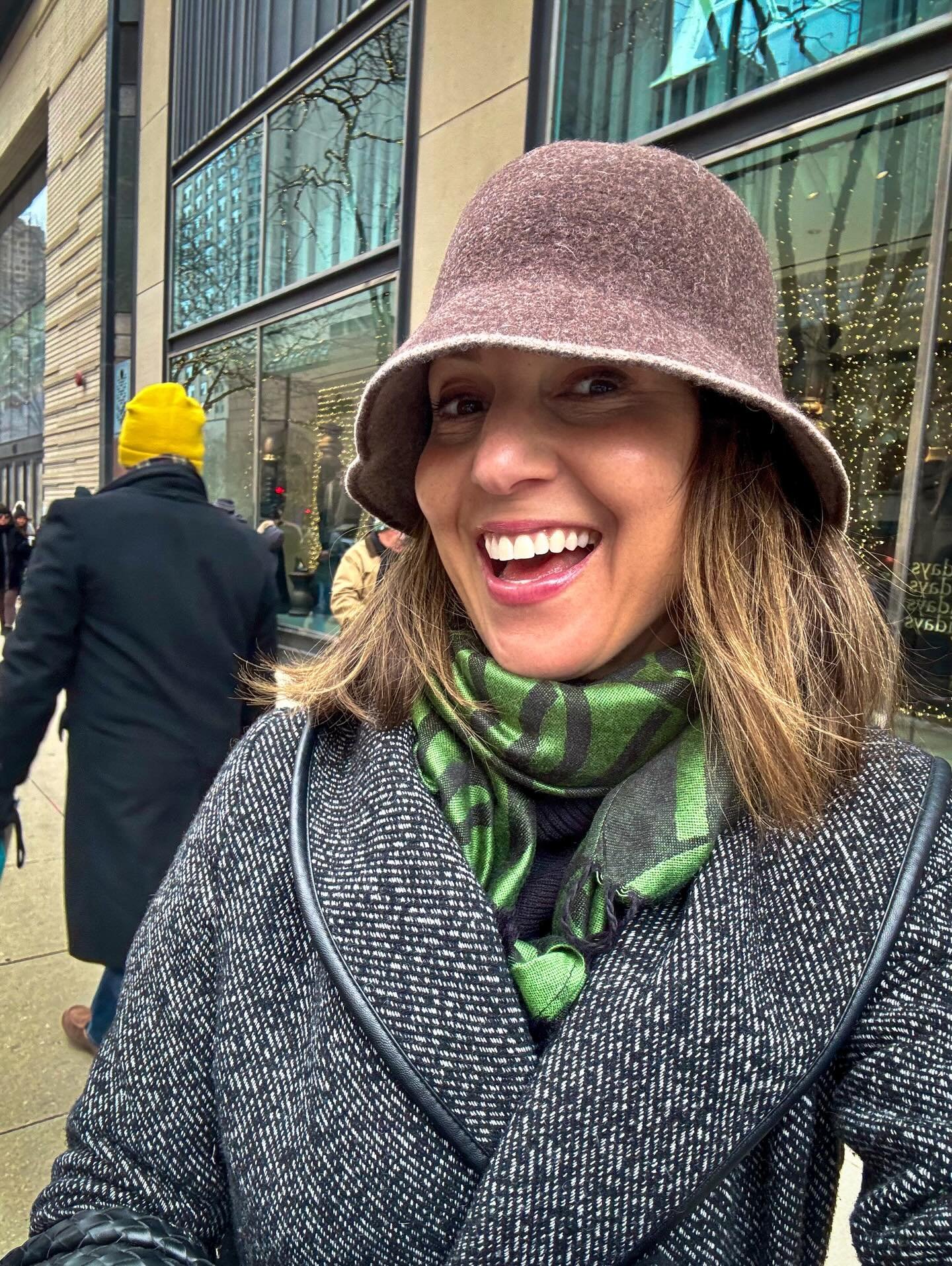 If January is your buffer month too, swipe it➡️
If you&rsquo;re craving an end-of-month / *new year* reset (the simple + human kind), come exhale with us tomorrow night at Wit &amp; Well: a community night at the @thewitchicago with meditation, breat