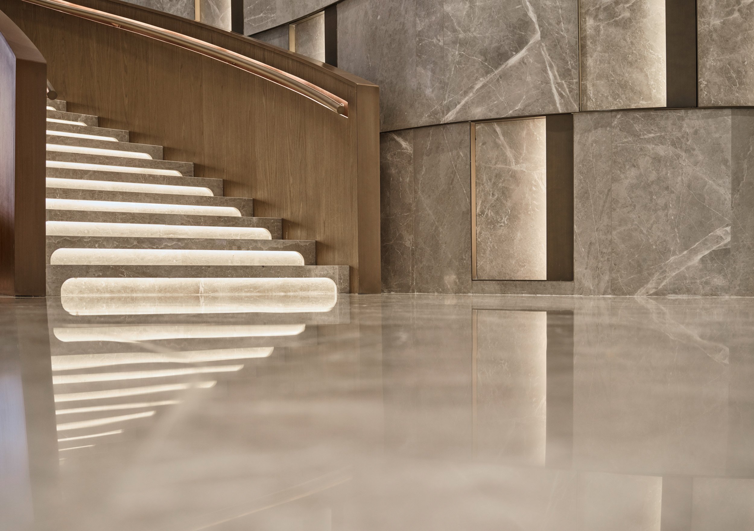 regnum crown details 44.jpg