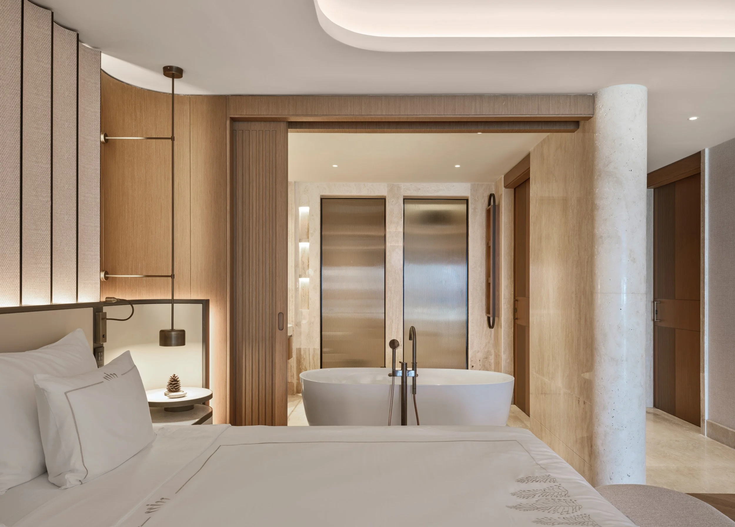 regnum crown genel 87 copy.jpg