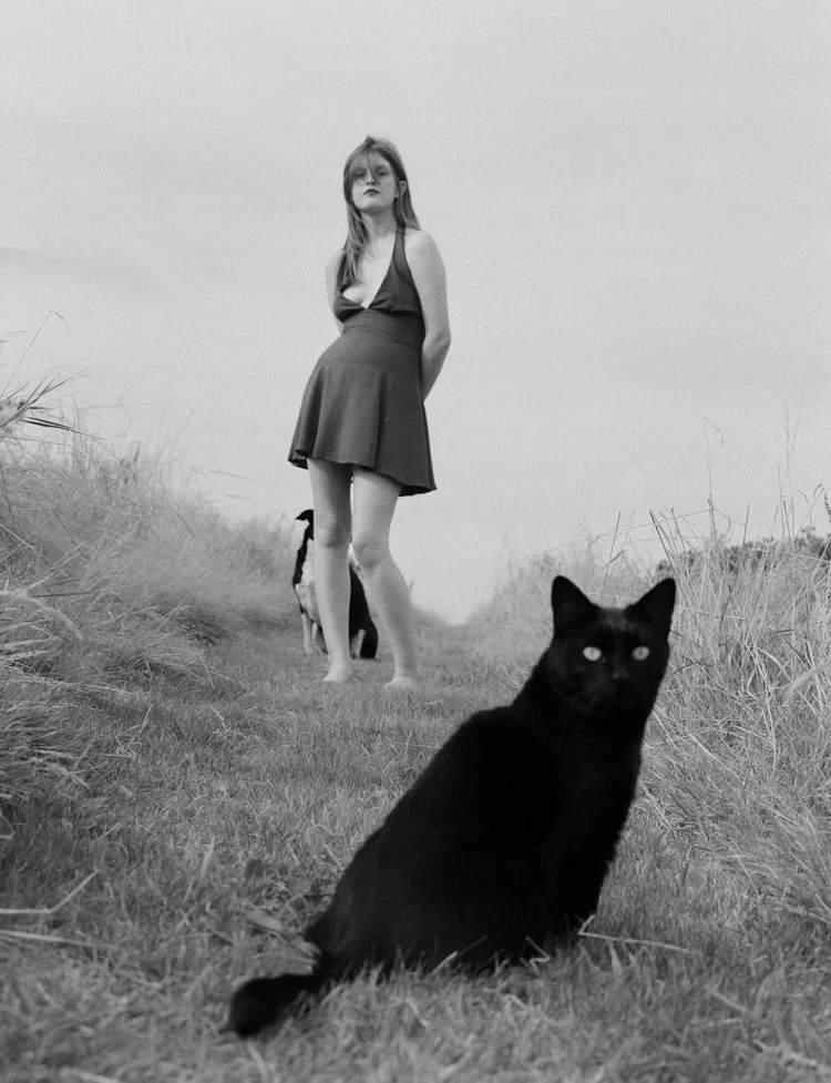 Emilyjanebirkin_ameliapemberton_9-5.webp