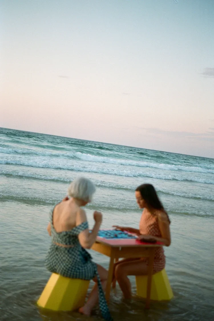 DARN_quilliebackgammon_ameliapemberton_03.webp