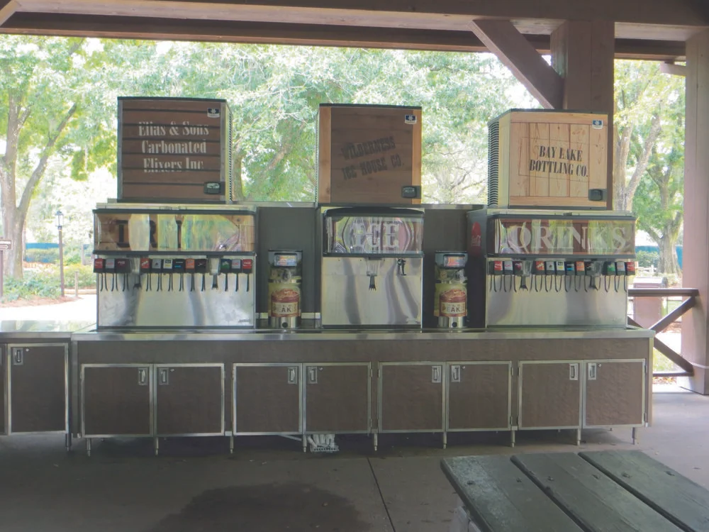 MICKEY'S BACKYARD BBQ DRINK STATION