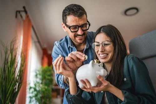 Pension v Lifetime ISA: What’s the best way to save for your retirement?