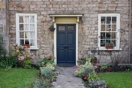Guide: The pros and cons of investing in buy-to-let