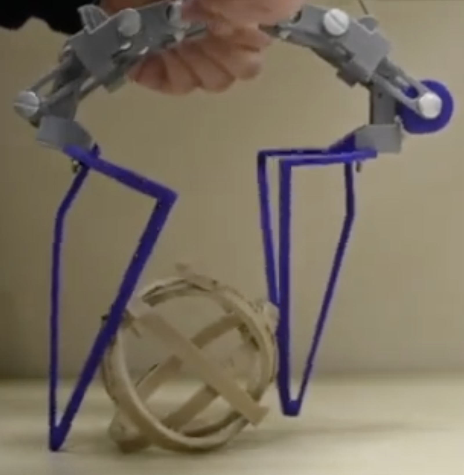 Handpicked gripping ball