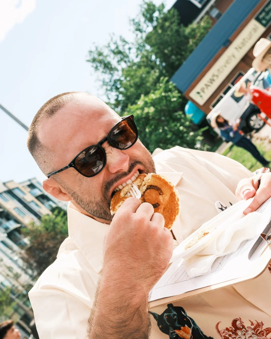 Calgary&rsquo;s no-nonsense food reviewer @tybridgwater just shared a list of the best places to eat in Cowtown&hellip; and a lot of them are on 4th Street 🥳
While Ty named @classclownhamburgers his &ldquo;number-one suggested place&rdquo;, he also 