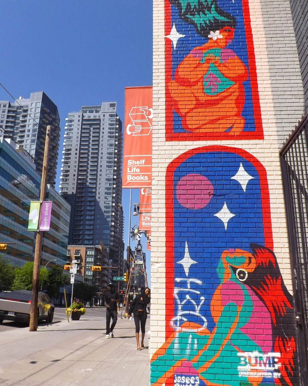 The sun is out, so enjoy it (while it lasts) on your favourite street in Calgary 🤗