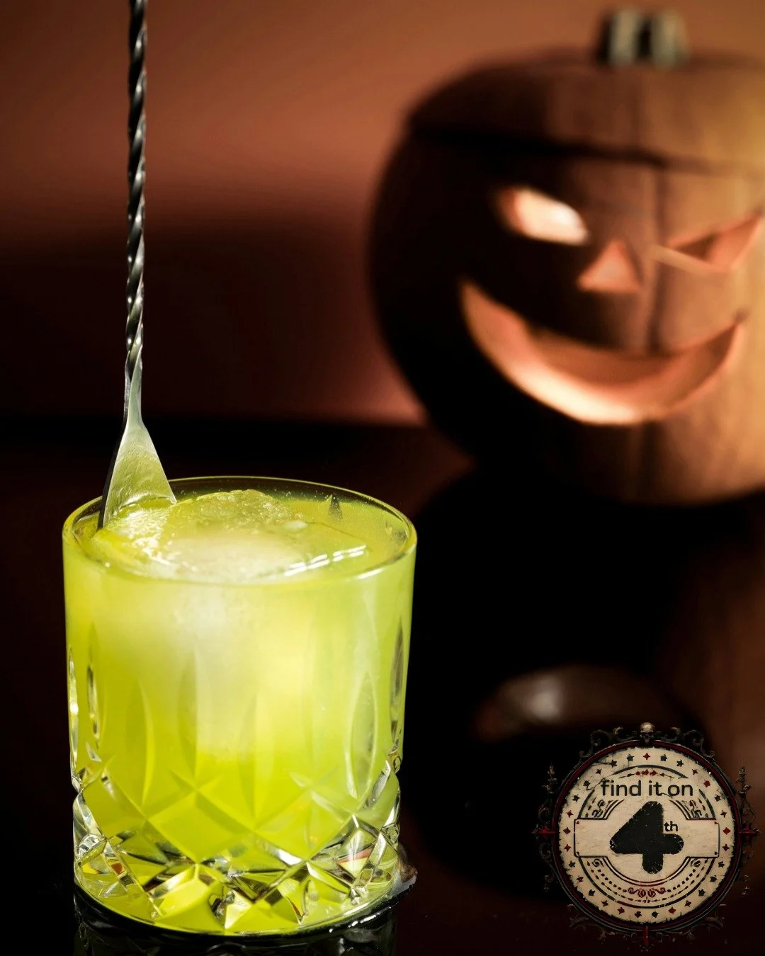 Whether you're hosting a Halloween party or just embracing the spirits this Spooky Season, pick up the beverages of your choice at @bin905wines, @jjliquoryyc &amp; @missionliquormerchants 👻 #FindItOnFourth